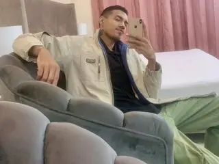 Lj pics camshow MikaelSunshine